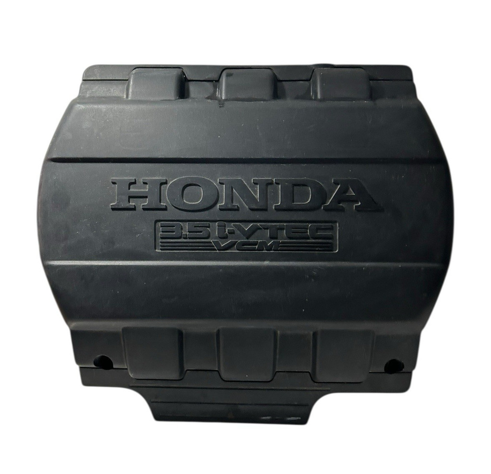 Honda Odyssey Engine Cover PP-TD40! Used In Great Condition!